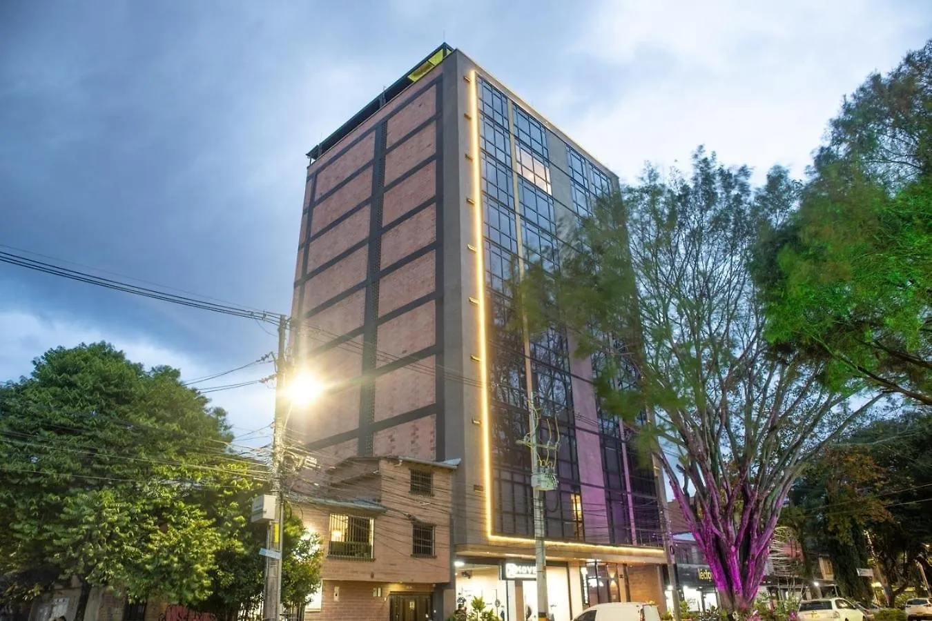 Stadio Comfort Jacuzzi Rosa Negra Aparta-Suite Medellín Apartmán