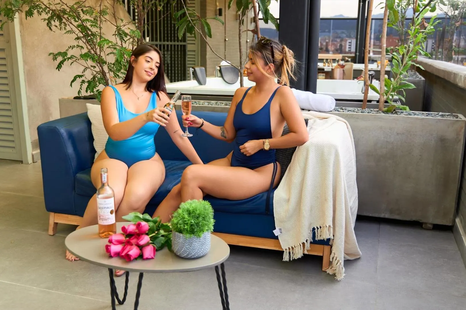 Stadio Comfort Jacuzzi Rosa Negra Aparta-Suite Medellín Appartamento